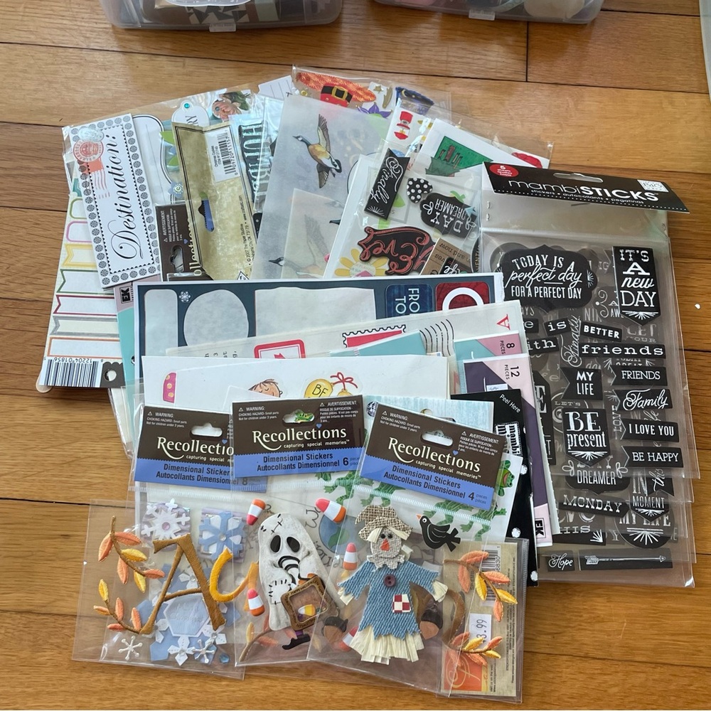 Scrapbooking Supplies Mystery Box Stackable Container Art Craft - Picture 2 of 11